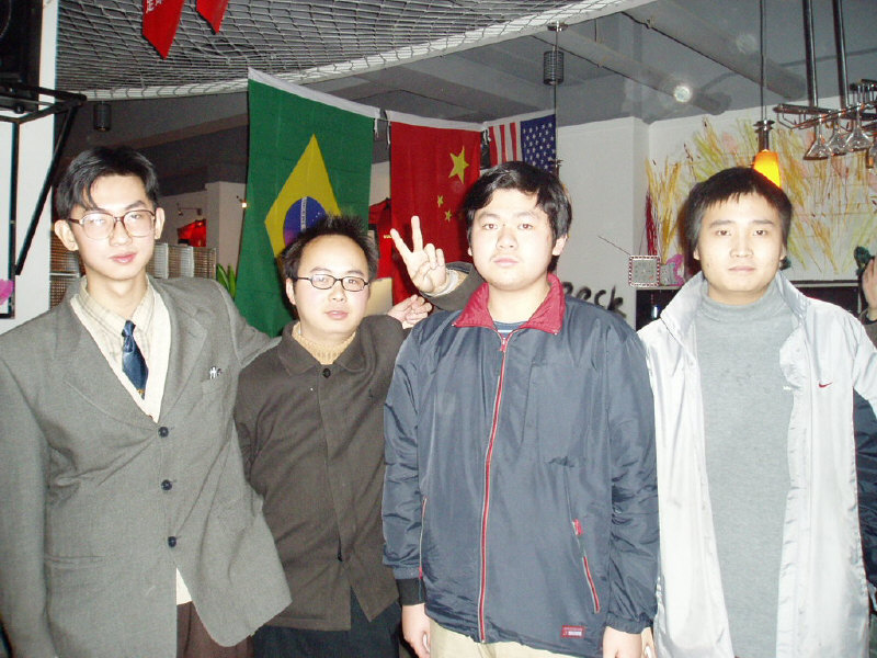 ���α�����4λ����ѡ�֣��������Ľ��֤���������������ӻ����϶�û�����Ӻ��³��ģ�